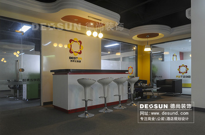 深圳办公室装修设计案例汇总 |